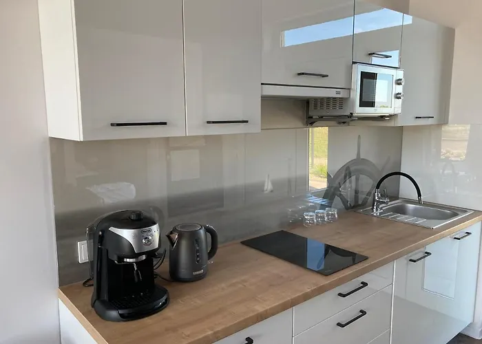 Dwa Morza Caloroczne Z Ogrodem